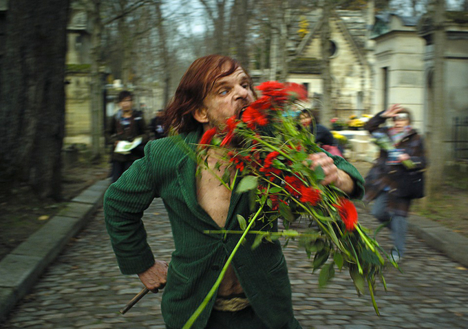 holy-motors-2