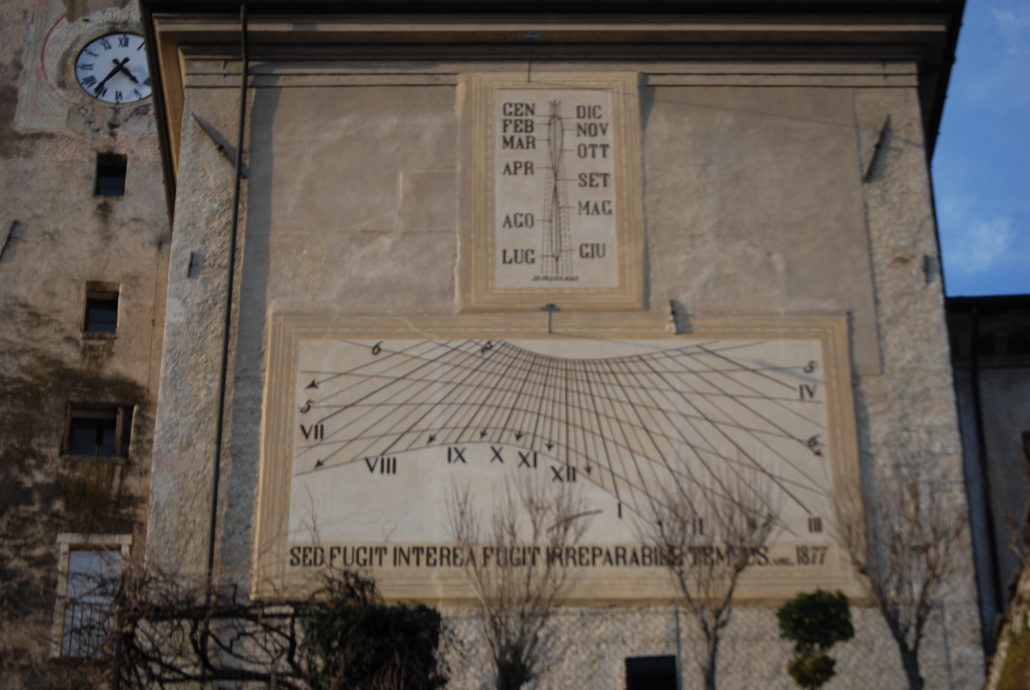 Feltre, Chiesa di S. Giacomo, Orologio antico